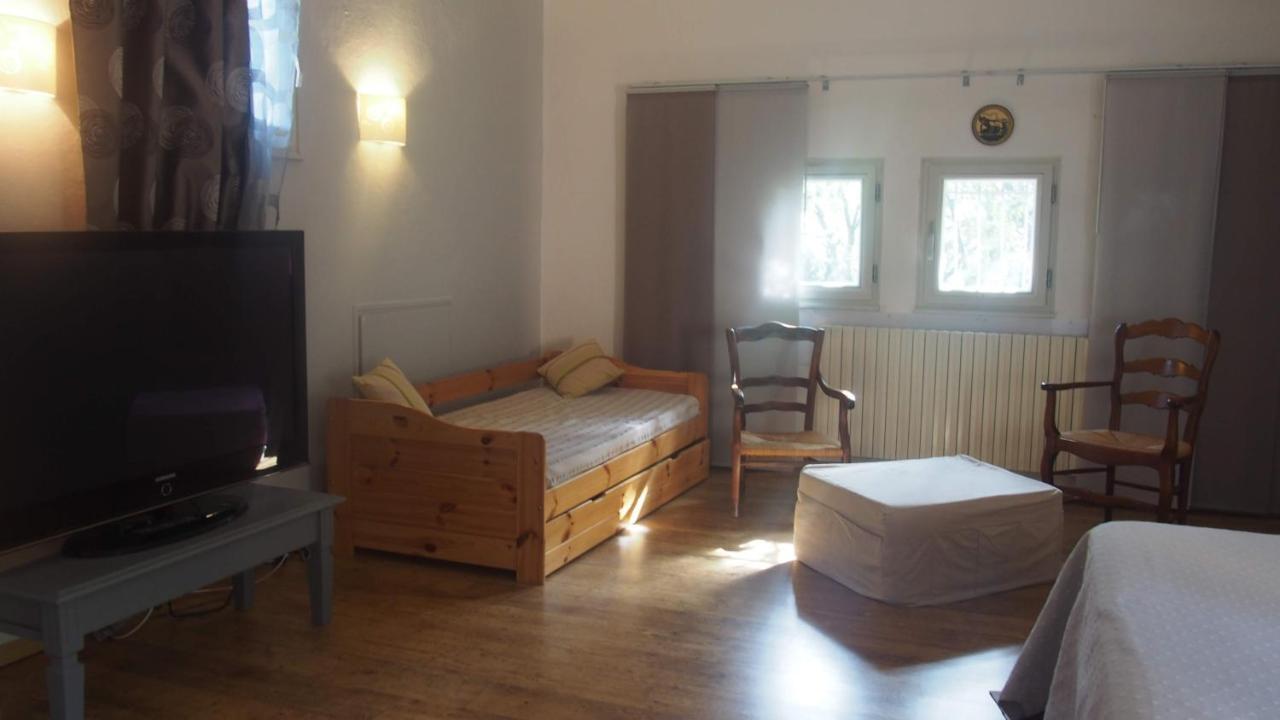 Mas Du Kairos Hotel Venasque Eksteriør billede